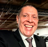 Dr. Edgar Vázquez Contreras